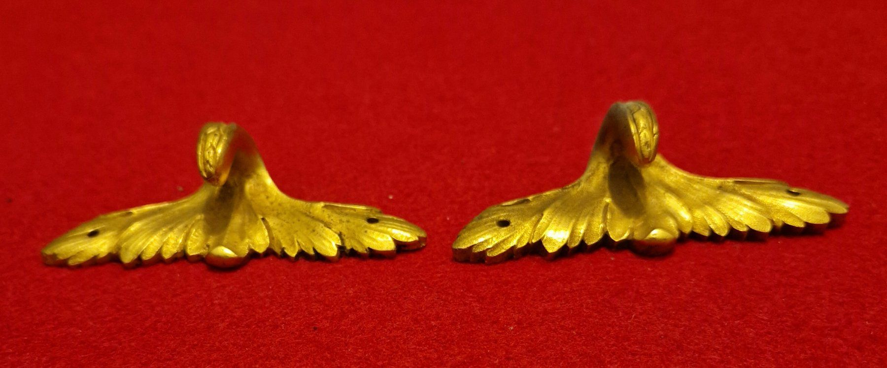 Ferramenta: 2 vintage Messinghaken Form von Blätter oder Flügel? – Usato da Zürich venduto da silver-team 3