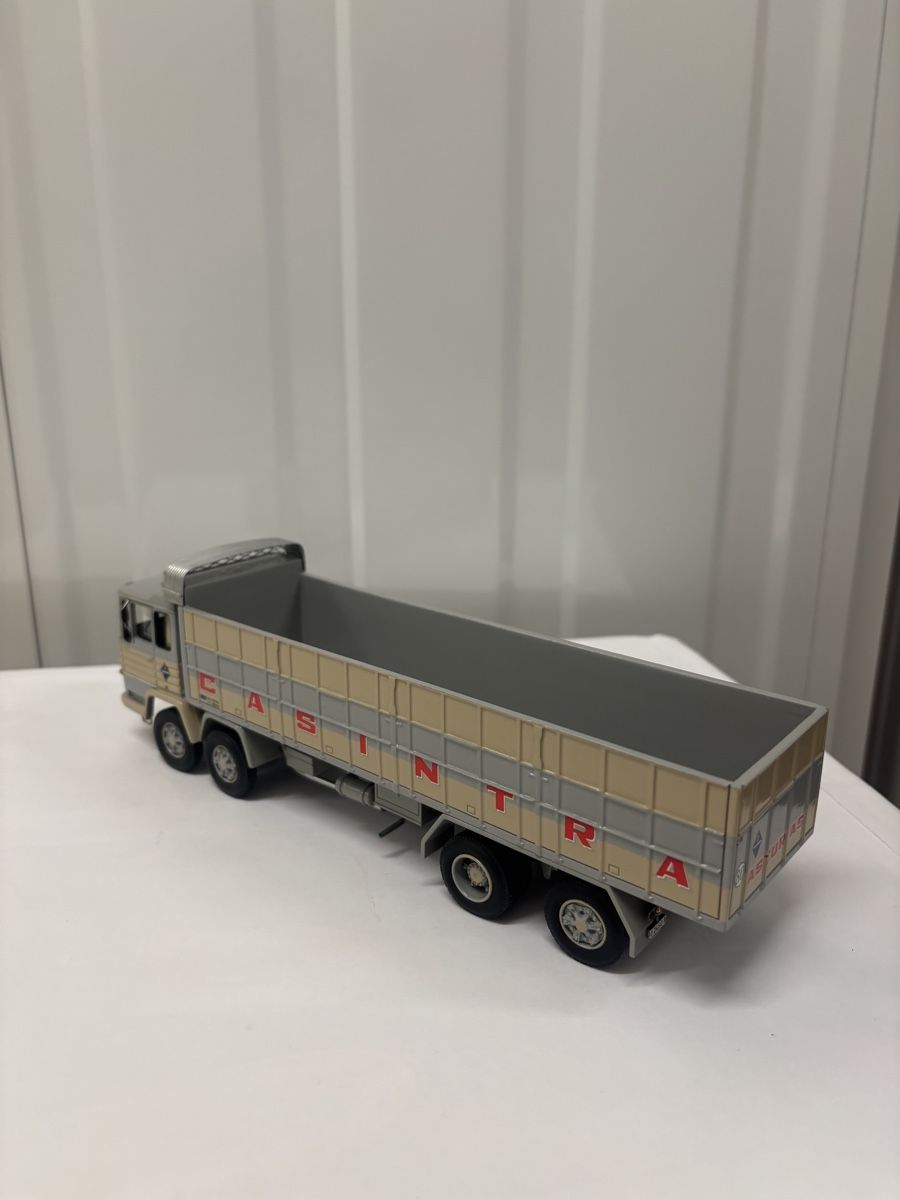 Kit di modellismo & Modellini statici: Model truck Castra silver grey – Nuovo (secondo la descrizione) da Genolier venduto da adr_rph7 1