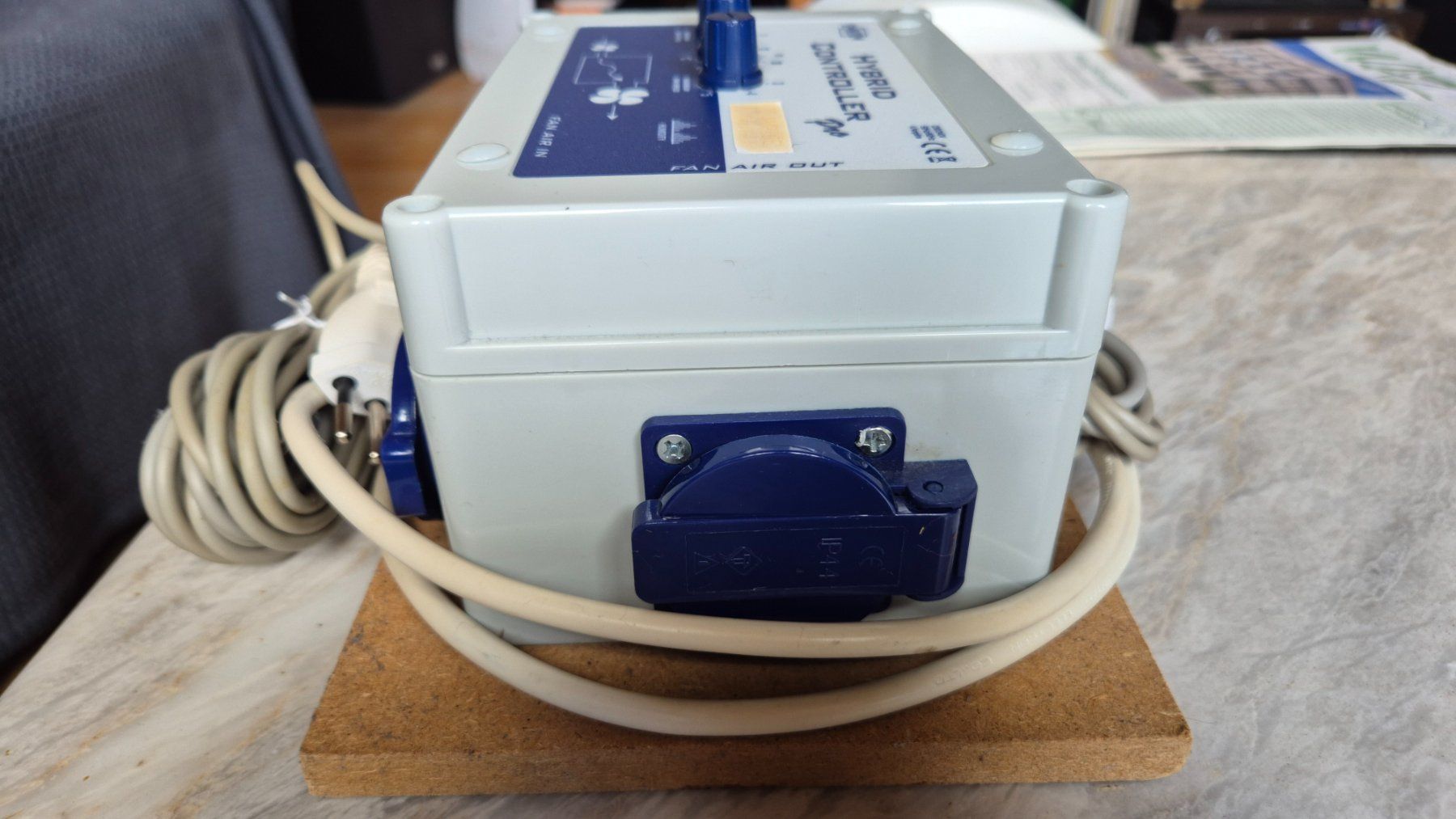 Systèmes de contrôle: SMS   Hybrid   Controller   4   Amp   PRO – D'occasion à Wald ZH par Hdemirhan 2