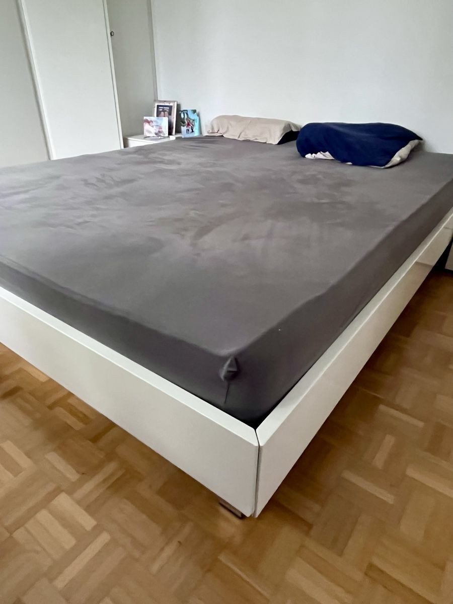 Lits: Bett 160cm – D'occasion à Küsnacht ZH par Claudia8700