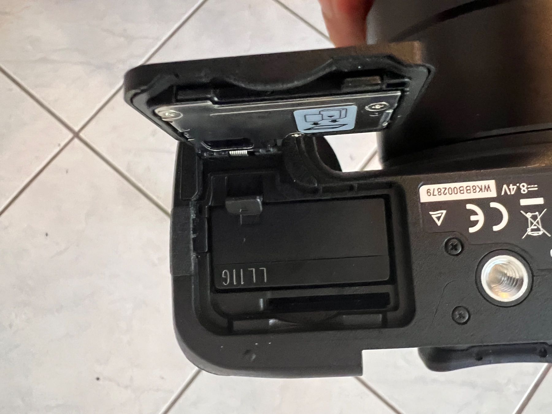 Panasonic Kamera: DMC-FZ300 LUMIX – Gebraucht aus Basel von La.Bonne.affaire 6