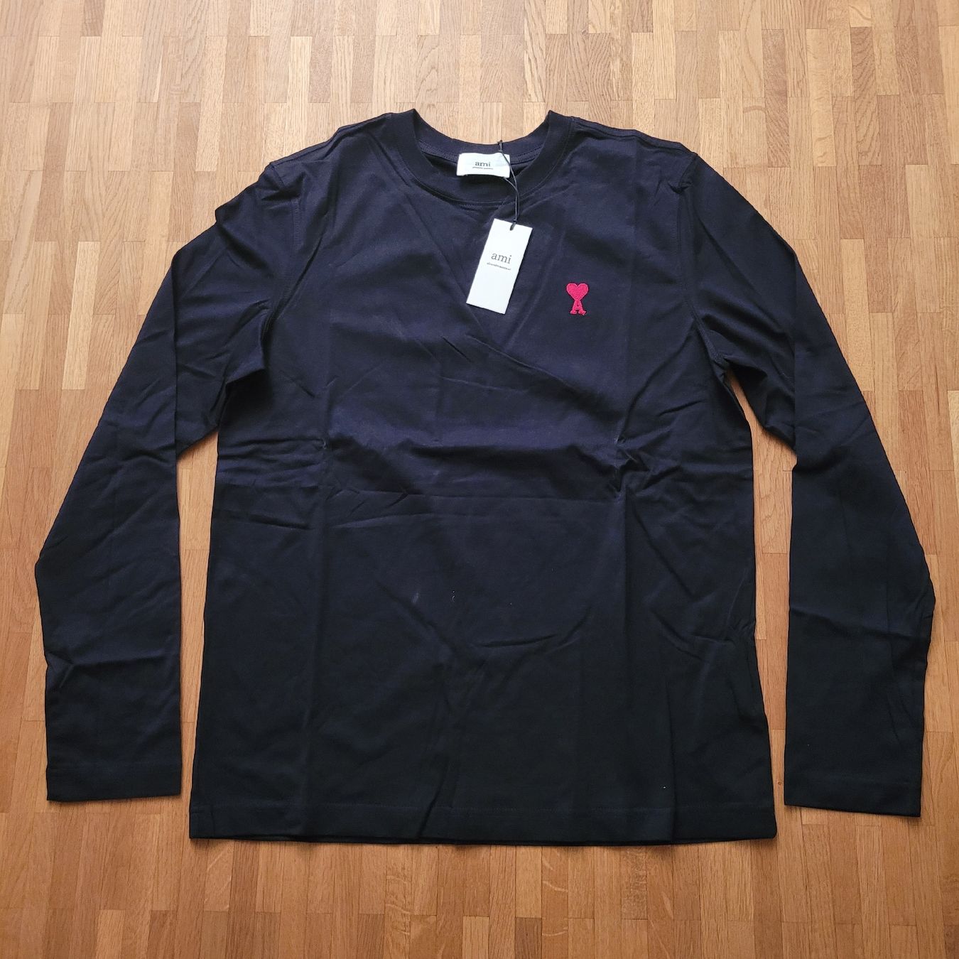 T-shirt: AMI Paris Longsleeve Gr. M – Nuovo e nell'imballaggio originale da Triengen venduto da noa_m5nl
