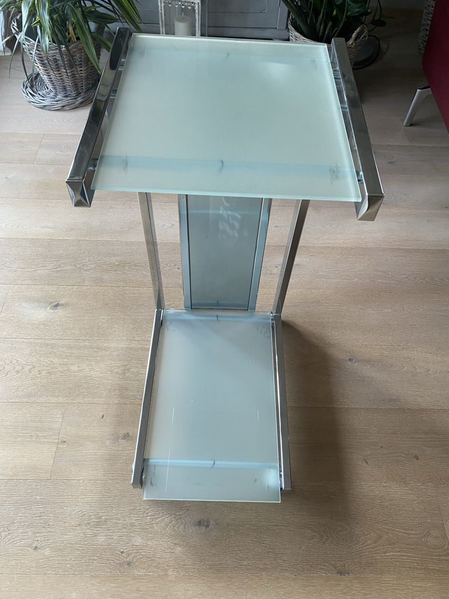 Koffer & Taschen: PC Rollwagen mit Glasplatten, Chrom, 35cmx50cmx81 cm – Gebraucht aus Embrach von bea_8424 3