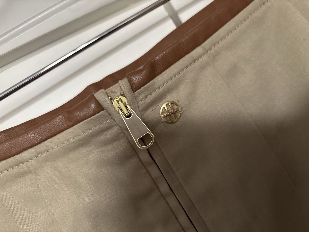 Hugo Boss Gonne: Hugo Boss Rock, beige, Top! – Usato da langenthal venduto da rundholz7 1