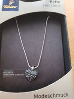 Kette mit Swarovski  Steine Neu