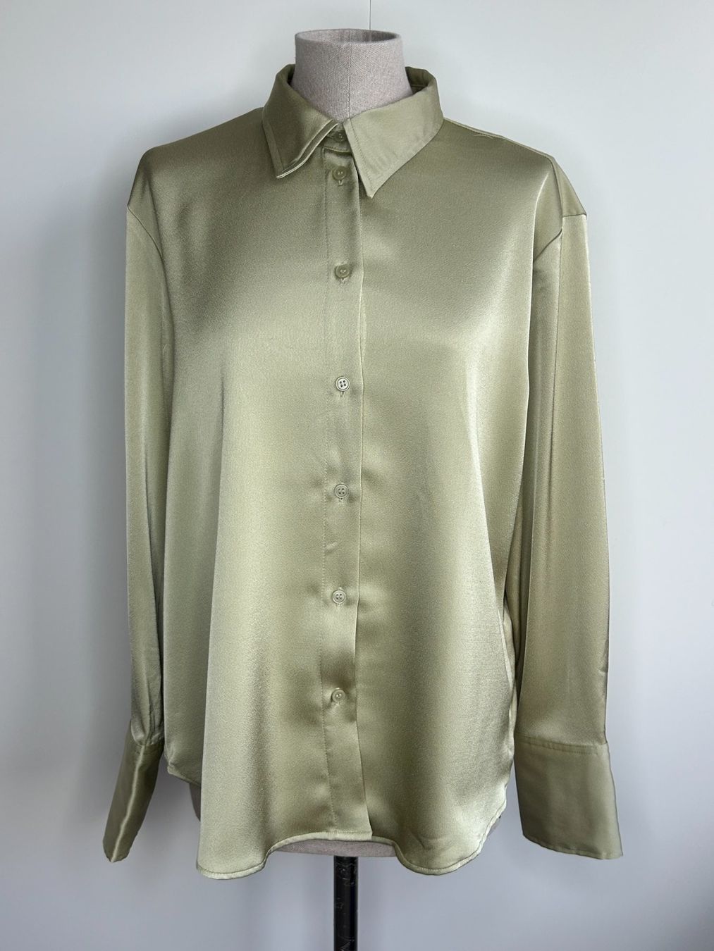 H&M Chemisiers: H&M Blouse – D'occasion à St. Gallen par look-twice