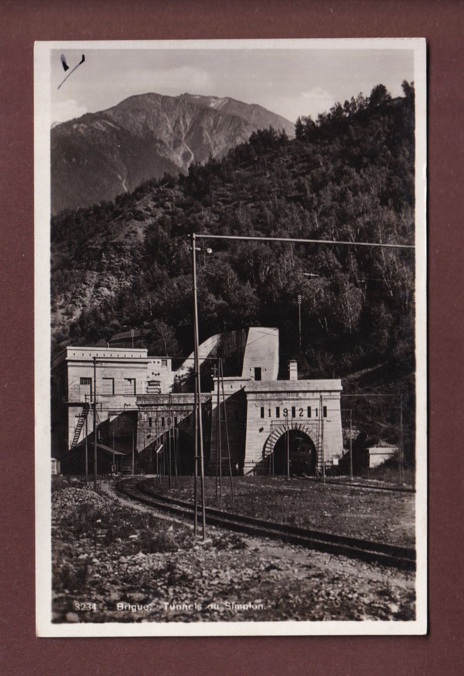 Cartoline postali: BRIGUE - Tunnels du Simplon – Usato da Pully venduto da nicecards-shop
