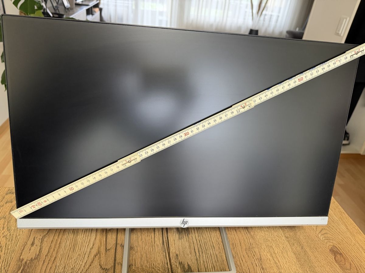 Hewlett Packard Monitor: hp Bildschirm 24f 23.8 inch Display – Usato da Kriens venduto da SauberTeam21 1