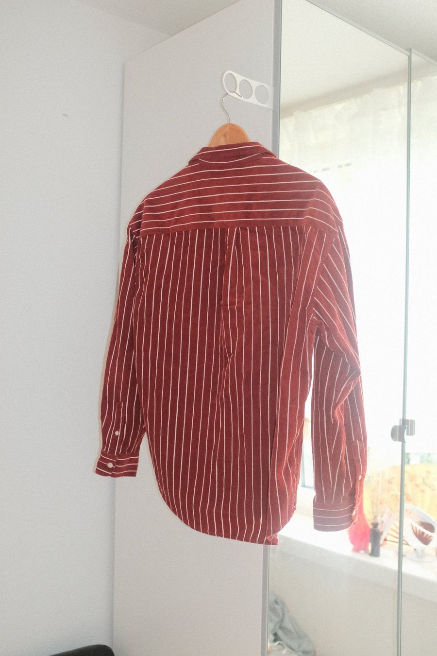 Hemden: Hemd in Corduroy Rot – Gebraucht aus Zürich von Leistong 3