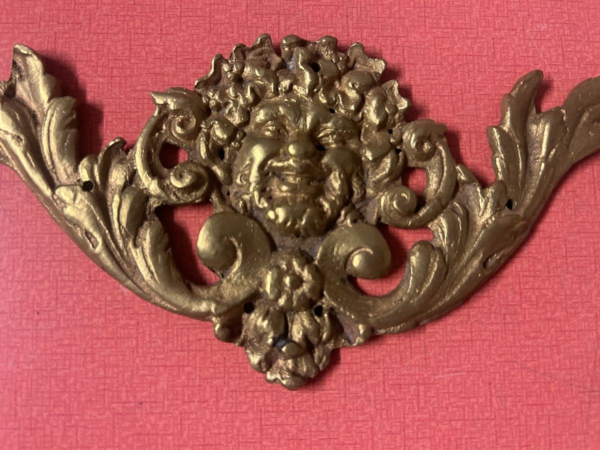 Eisenwaren: Alte Applikation aus Bronze oder Messing. Einzigartiges  – Gebraucht aus Lanzenhäusern von vic63 1