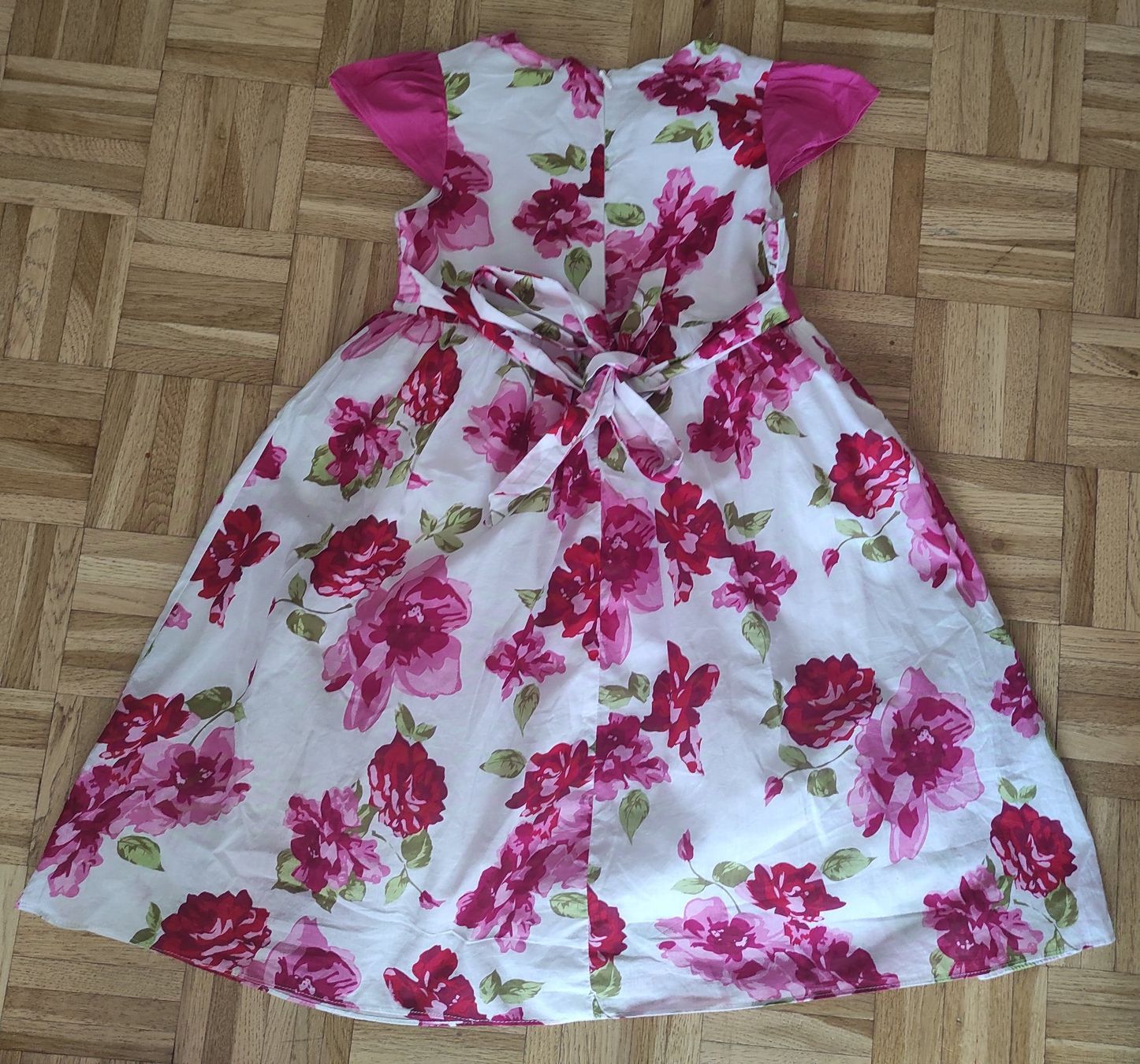 Kleider & Röcke: Robe fille -116-122cm – Gebraucht aus Renens VD von cla_7zv5 1
