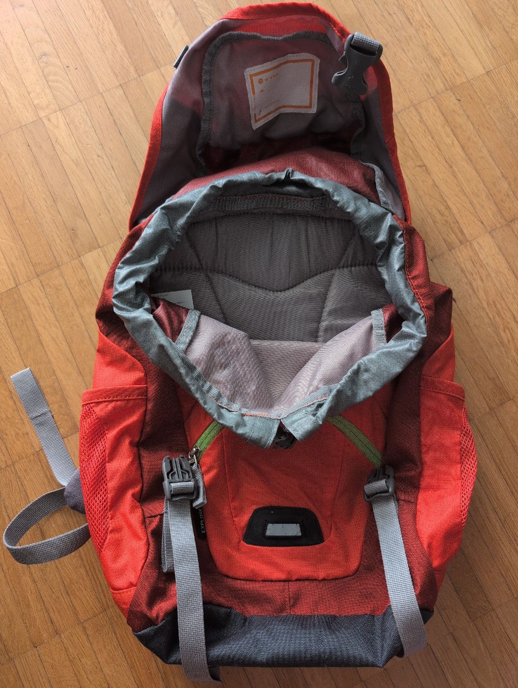 Deuter Borse & Zaini: Deuter Junior Tagesrucksack – Usato da Schwerzenbach venduto da _charme_ 2