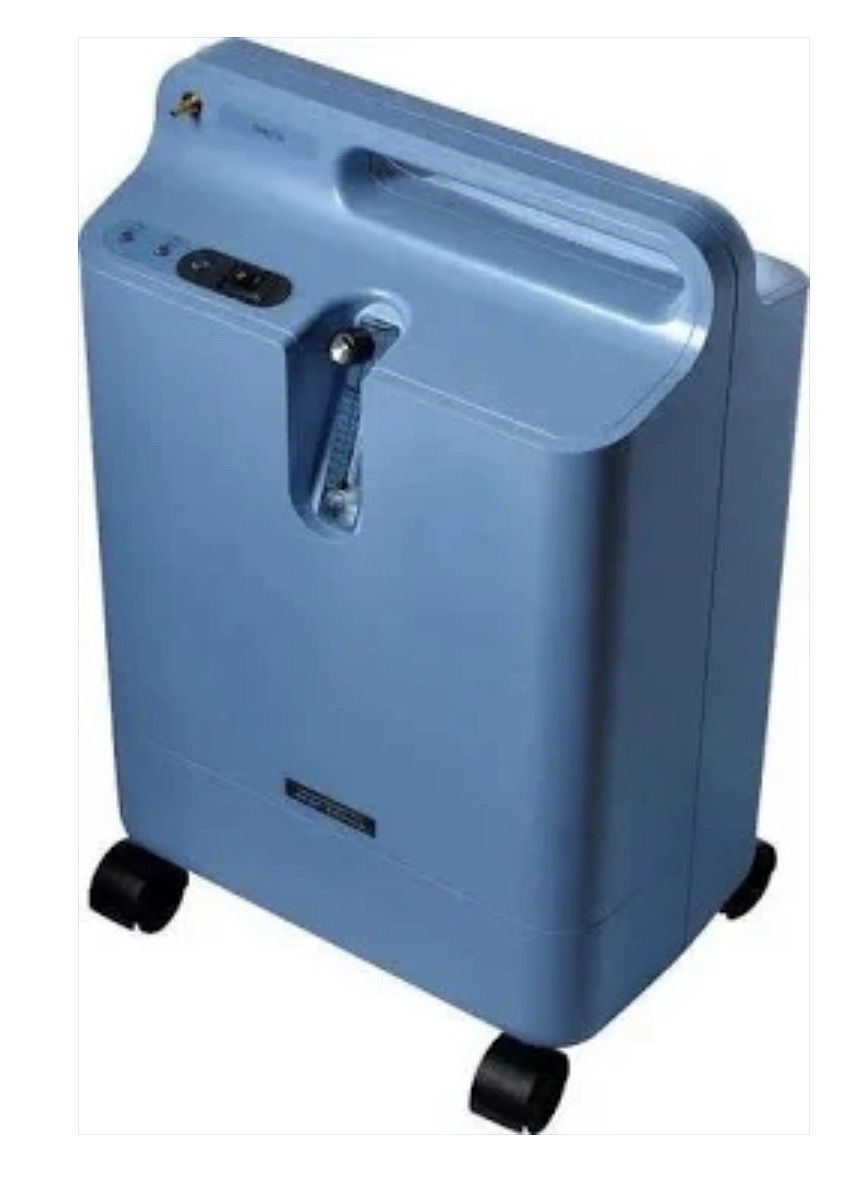 Philips Attrezzature mediche: Oxygen concentrator Phillips Everflow OPI with new filter – Usato da Zürich venduto da lou_6xjl