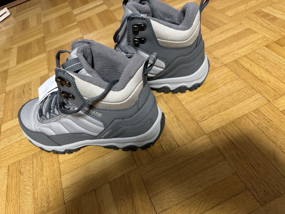 Merrell Scarpe da donna: Merrell Ice Cap Mid Lace 5,Damenwanderschuhe, hellgrau, 38, – Nuovo e nell'imballaggio originale da Neuchatel venduto da feta_ze 4