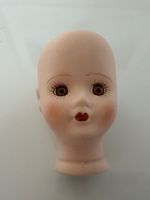 Süsser Puppenkopf, Ersatz Kopf, Porzellan + Kopfplatte, 10cm