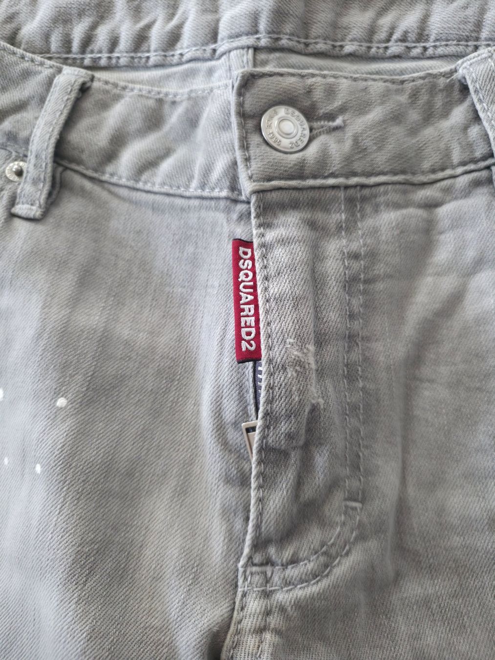 Dsquared2 Jeans: DSQUARED2 Jeans | Grösse 42(US28), grau – Nuovo (secondo la descrizione) da Salvenach venduto da Jokermani