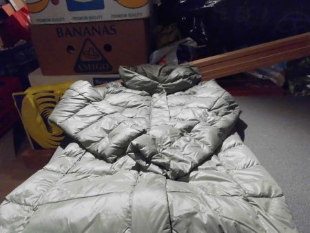 Jacke ca. Grösse S, oliv, grosser Kragen