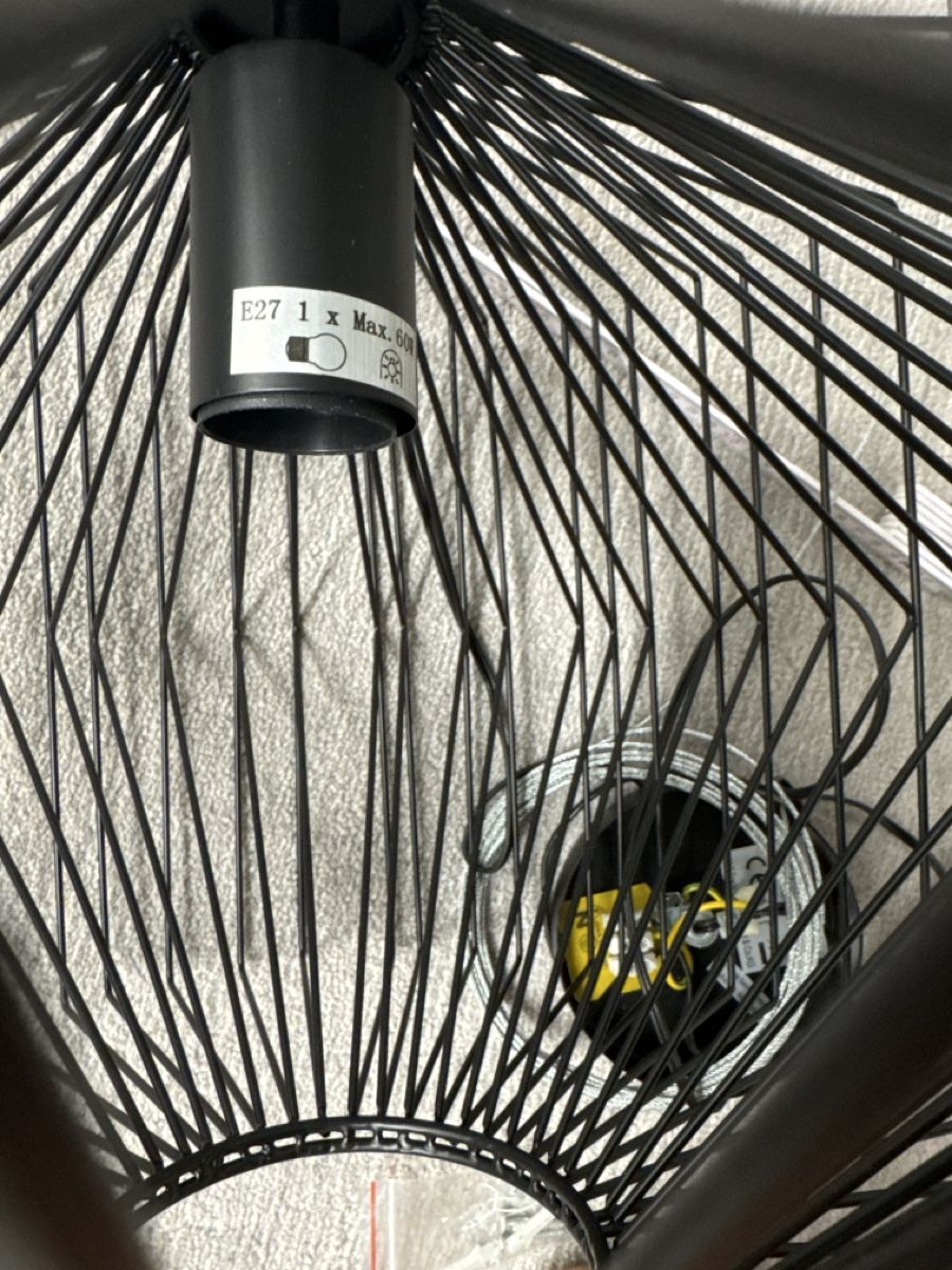 Lampadari & plafoniere: Hängelampe schwarz neu ungebraucht – Nuovo (secondo la descrizione) da Fehraltorf venduto da habibi2008 7