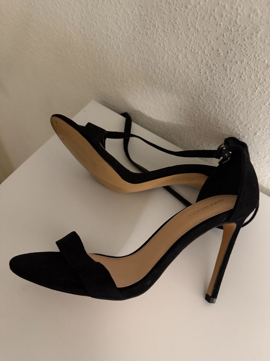 Zalando Damenschuhe: talon haut noir taille 38 neuves – Neu (gemäss Beschreibung) aus Perly von sha_dry8