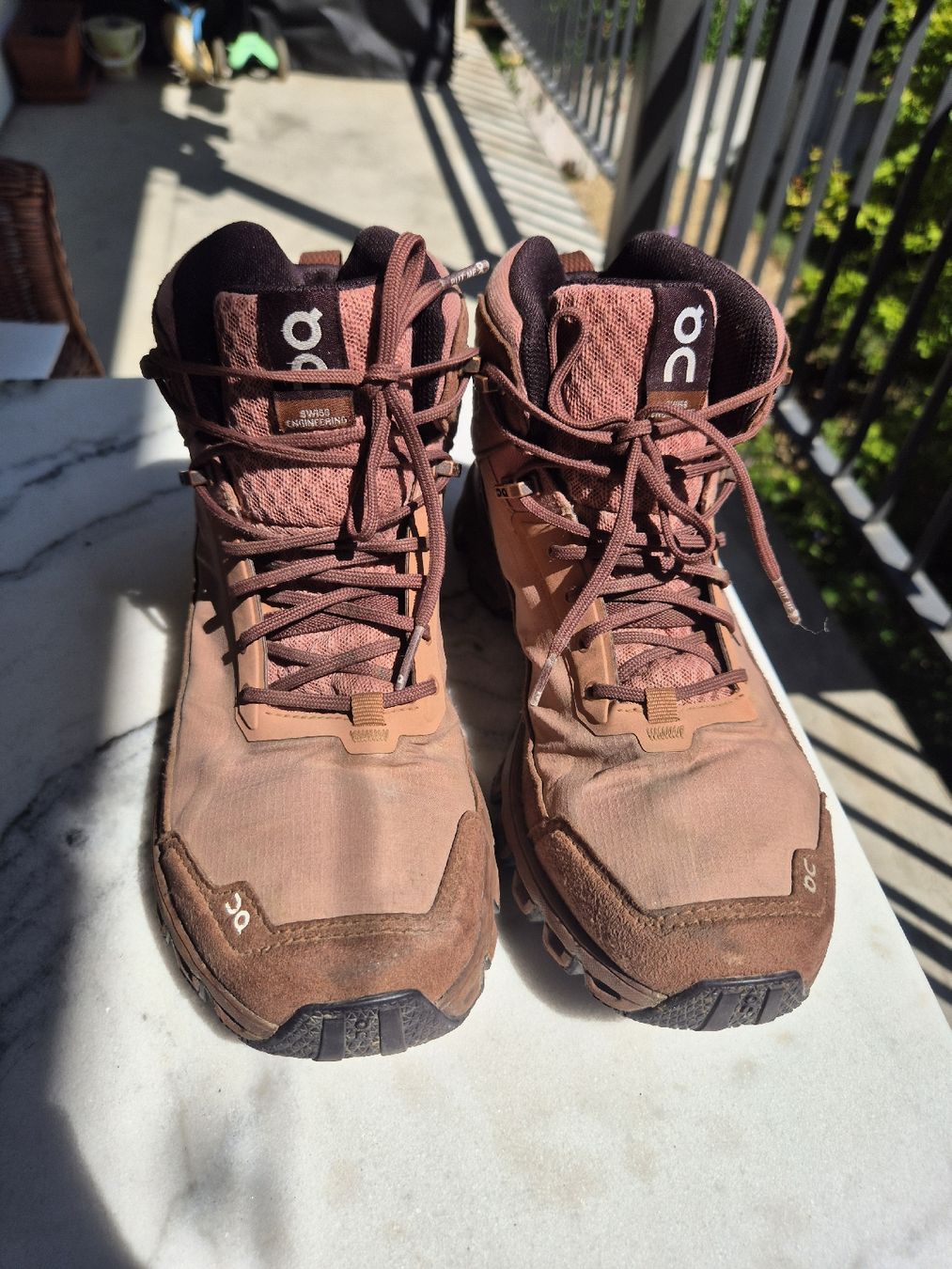 On Scarpe da donna: ON Schuhe Grösse 38 – Usato da Basel venduto da lilifee86 1