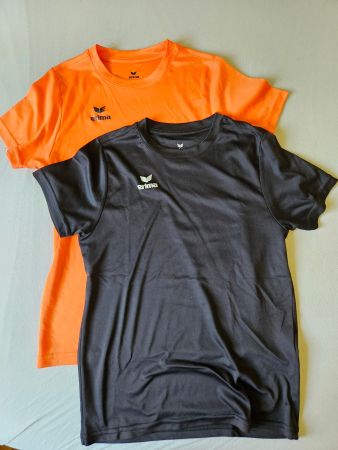 2 erima Sport Shirts Gr. 152 / 11-12 Jahre