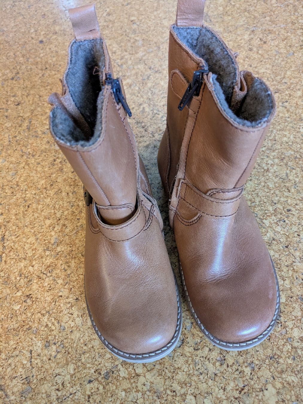 Froddo Schuhe für Jungen: Froddo leather boots, size 30, great condition – Gebraucht aus Adliswil von aborzych 1