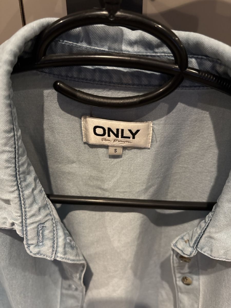 Only Camicette: ONLY Jeanshemd Damen Gr. S  – Usato da Rorschacherberg venduto da Kpas 1