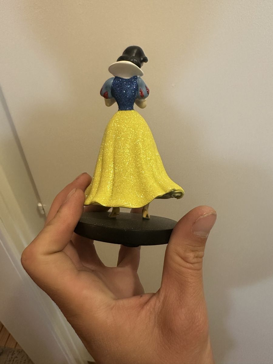 Disney Statuette: Figurine blanche neige DISNEY – Usato da Lausanne venduto da Tipouze 1