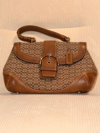 COACH Soho Signature Flap Satchel – Y2K Vintage Braun/Beige