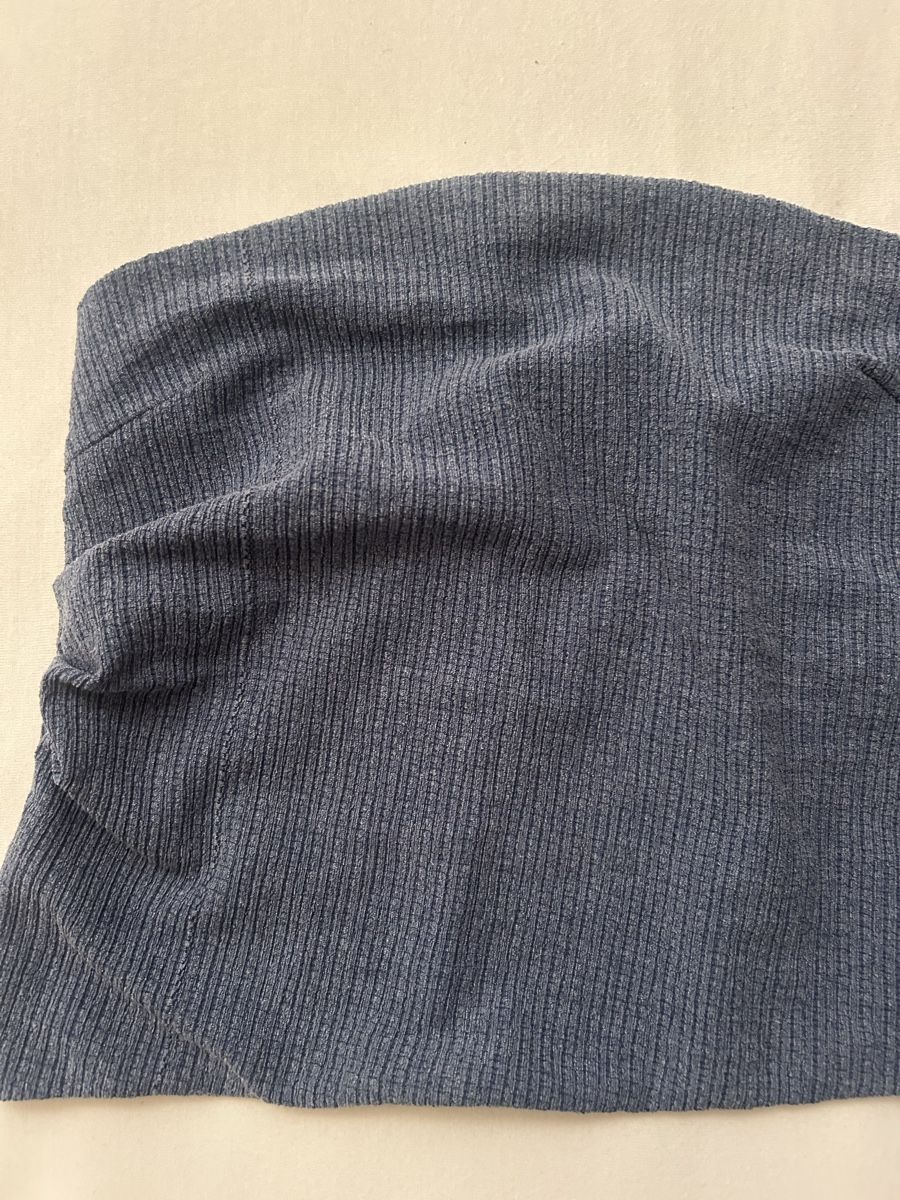Top: Pull&Bear bandeau top, size S. Worn only 2–3 times. – Usato da Ponte Capriasca venduto da noemi.slg 1