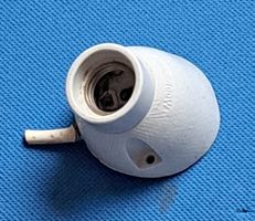 Keramik Fassung E 27 bis 100 W