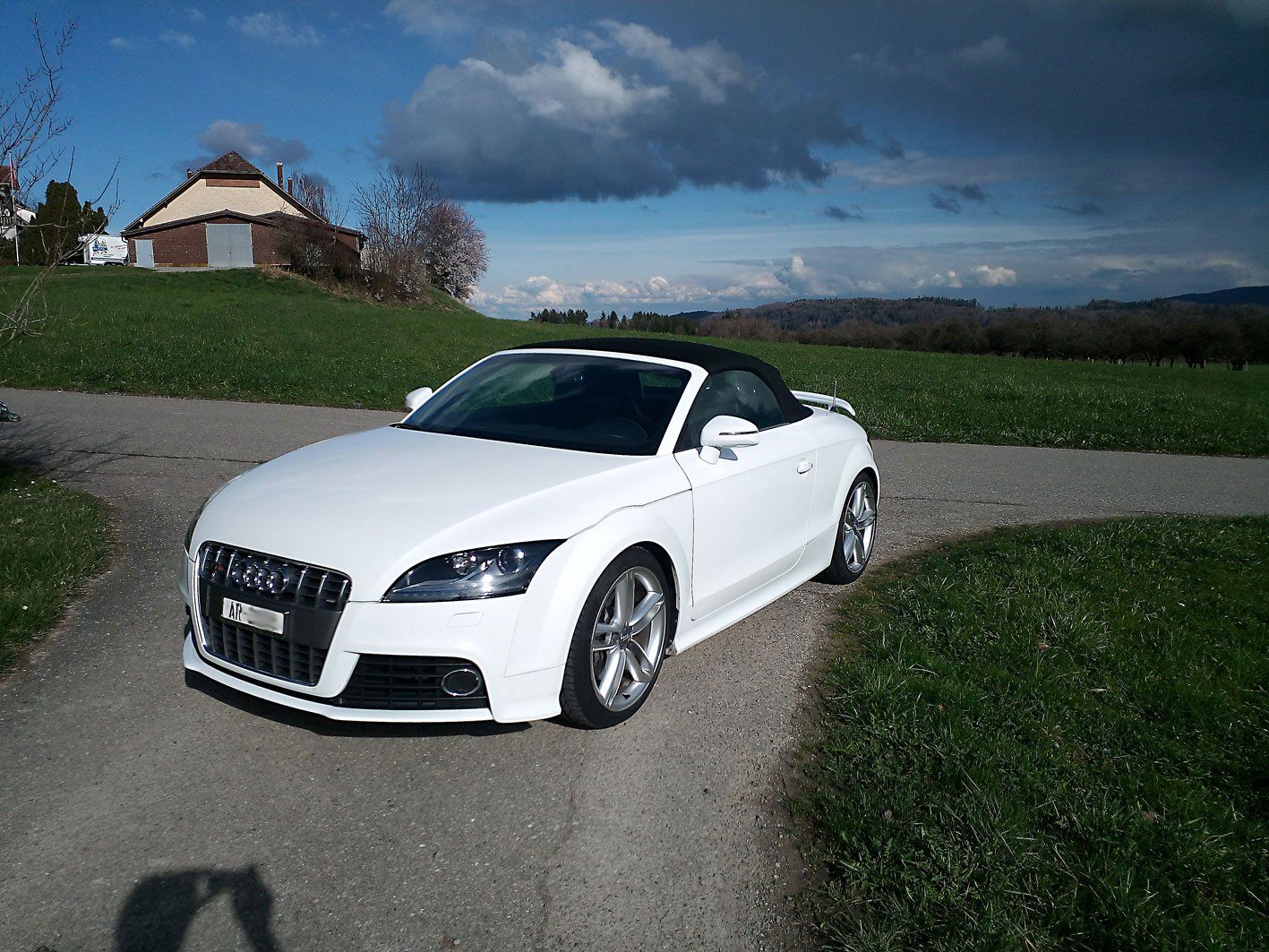 Audi Automobili: Audi TTS Roadster – Usato da Lutzenberg venduto da Design-Gallery 1