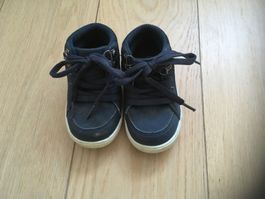 Laufschuhe Gr. 23