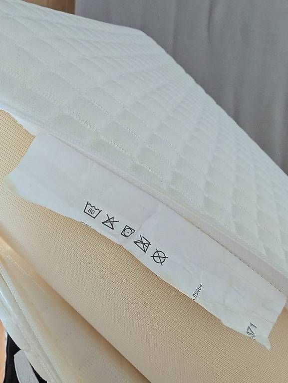 Cuscini: Kopfkissen ergonomisch Ikea – Usato da Malters venduto da T_2000 2