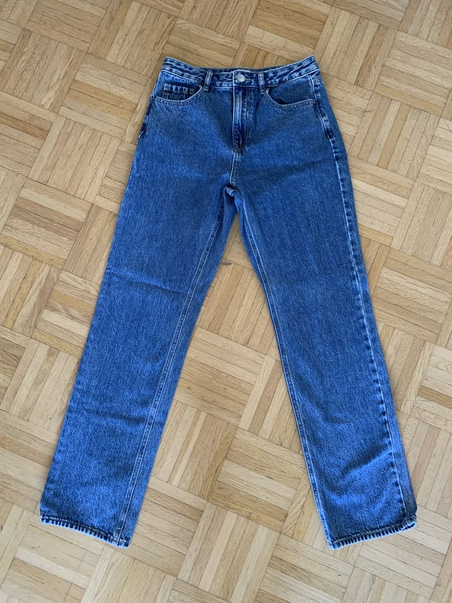 Stradivarius Jeans: 2 Jeans von STRADIVARIUS Gr. 38 – Usato da Jona venduto da Siestaaa 1