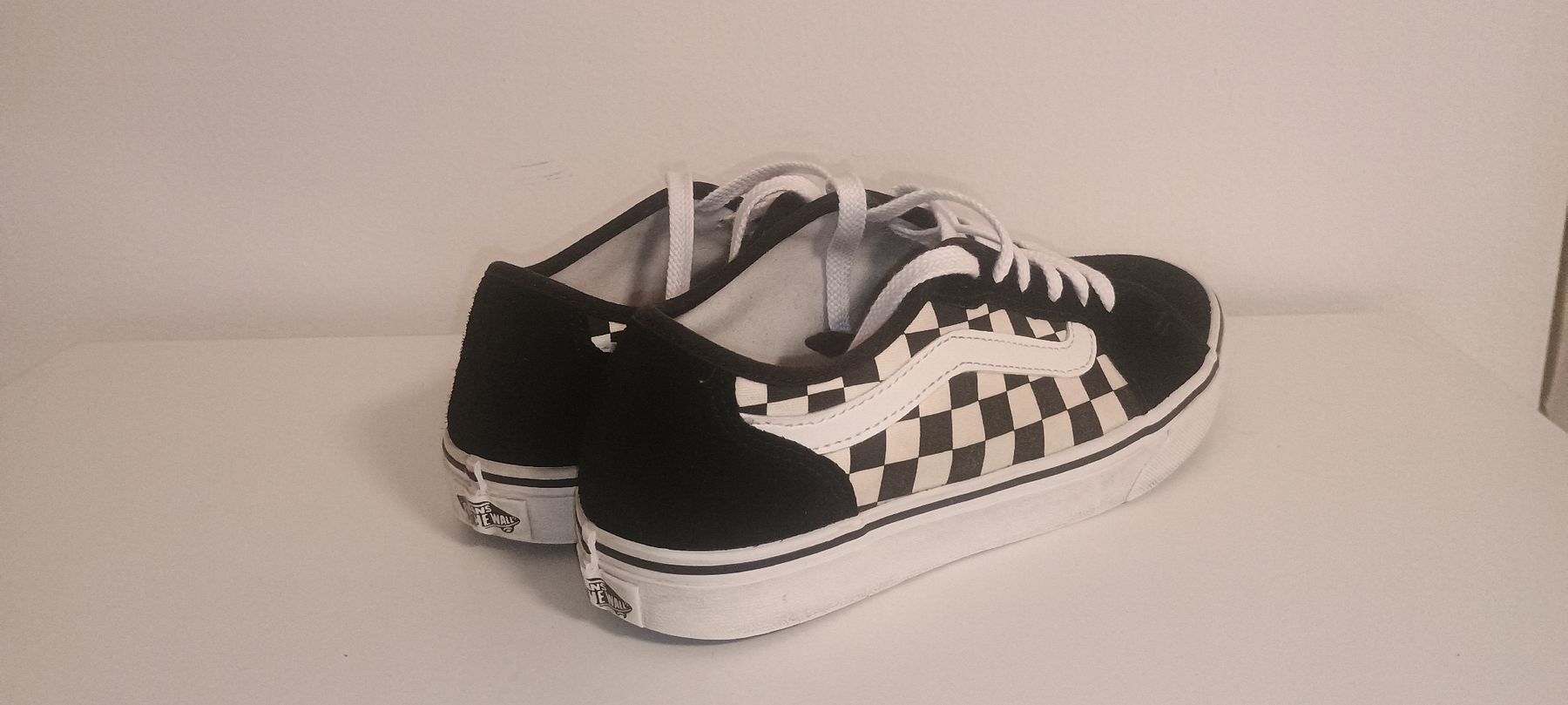 Scarpe da uomo: Vans Sneaker Ward Checkered schwarz weiss gr40 – Usato da Tägerig venduto da mig_lrs5 1