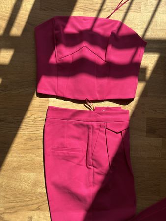 Anzug Bustier und Hose Fujia Grösse XS neu