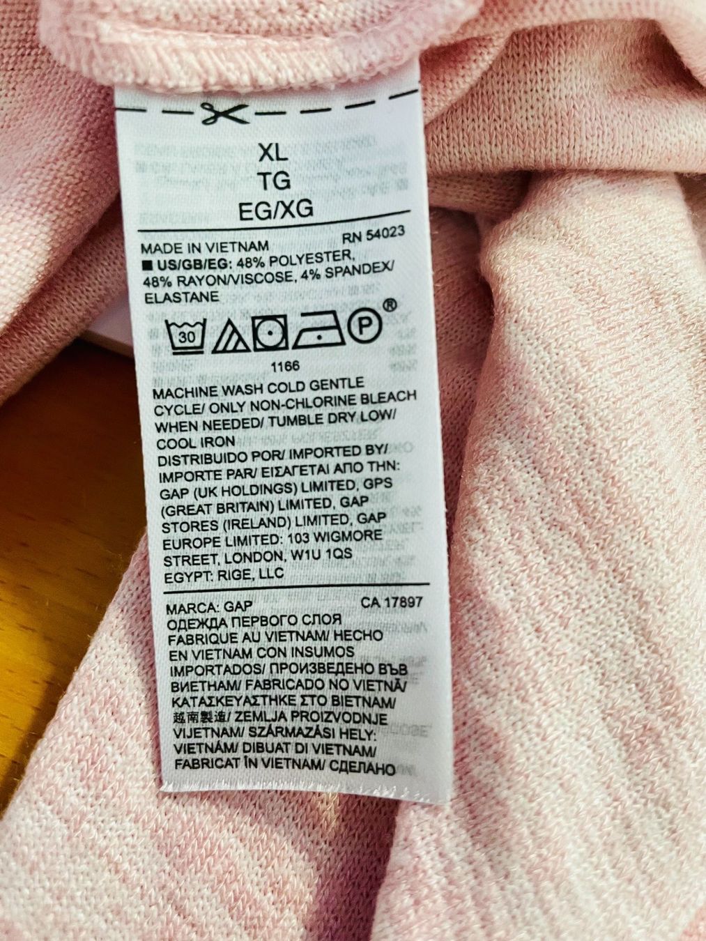 Gap Pullover & Sweatshirts: Sehr schöner Pullover von GAP, Grösse XL – Neu (gemäss Beschreibung) aus Wallbach von paxnic 4