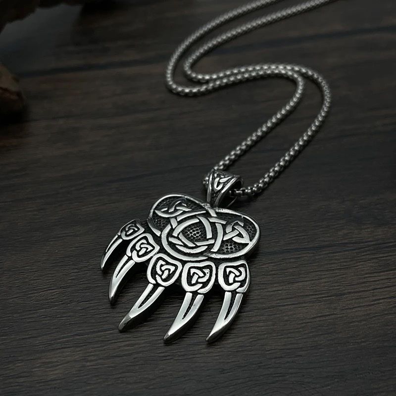 Catenine: Bear Paw Pendant For Men – Nuovo e nell'imballaggio originale da Aarburg venduto da StavFashion 1