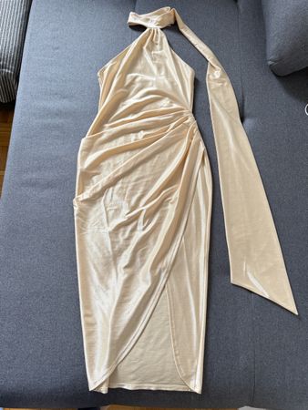 ASOS DESIGN Kleid beige Grösse 38 neuwertig