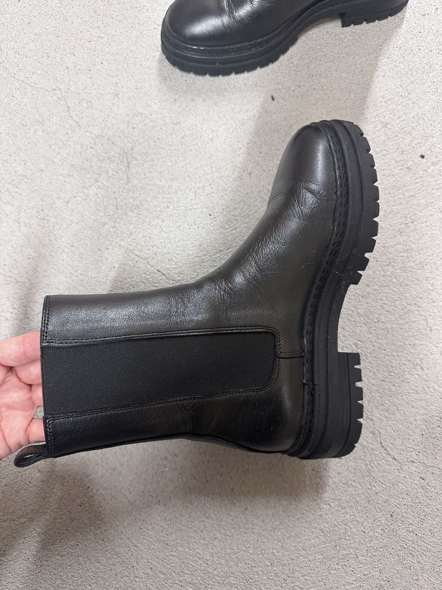Bobbies Scarpe da donna: Bobbies Stiefel 37 – Usato da Ostermundigen venduto da jurz 1