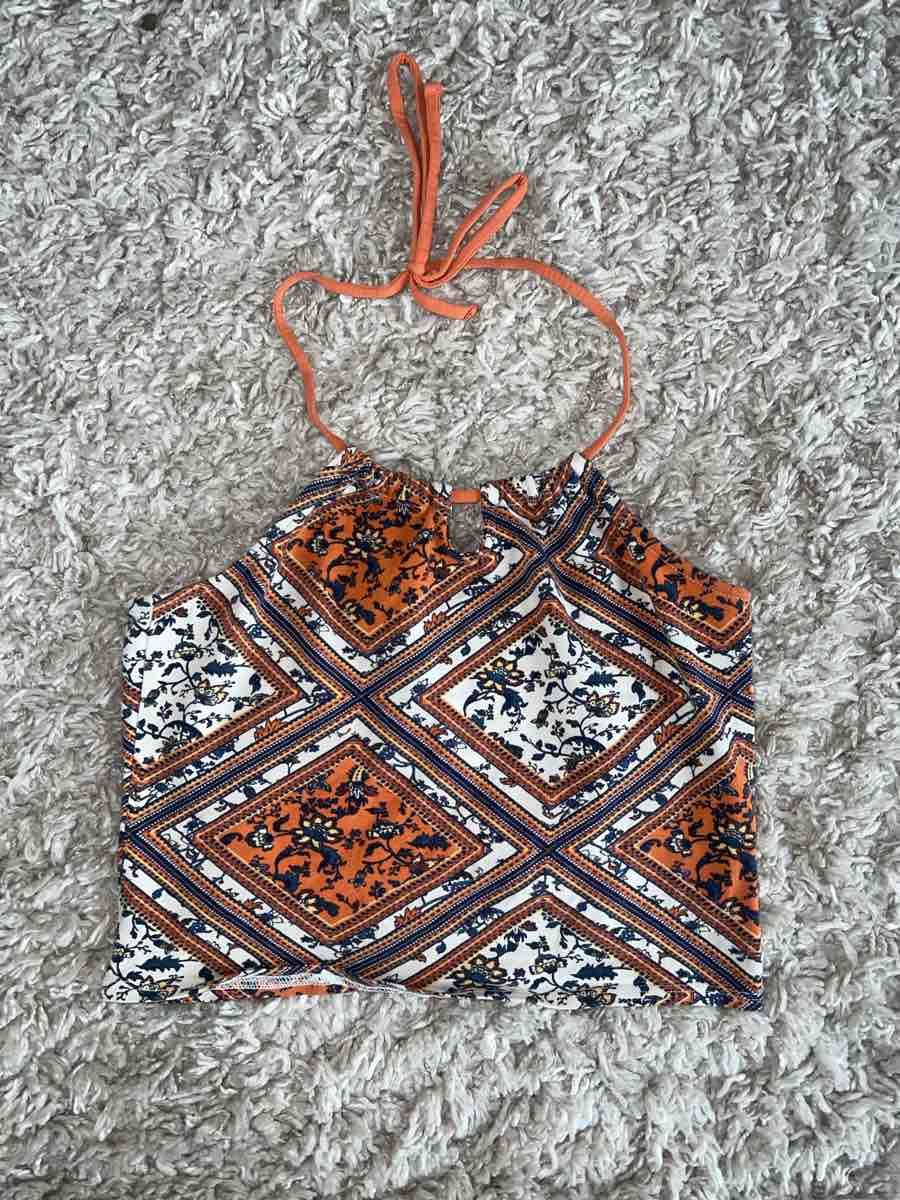 Lotti di vestiti: Diverse Kleidung – Usato da Zürich venduto da nat_9xyj 7