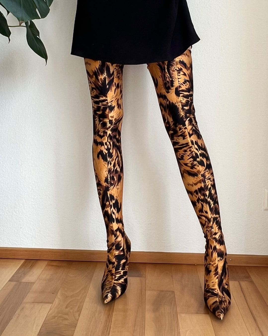 Balenciaga Scarpe da donna: BALENCIAGA Knife Overknees – Usato da Zug venduto da dadadel