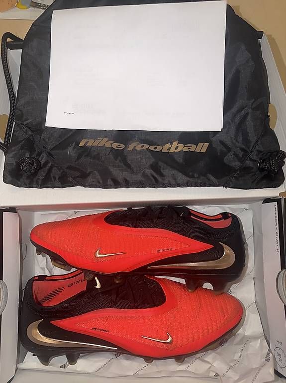 Scarpe da uomo: Nike Phantom 6 low Élite 44 – Usato da Blonay venduto da ism_s8qg