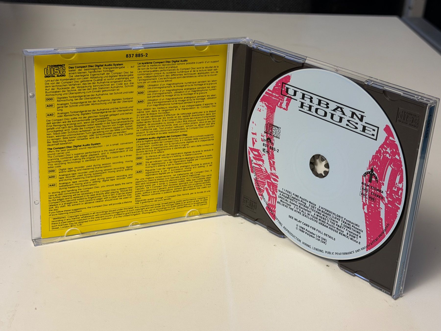 CD: Urban House - HB21D – Usato da Küsnacht ZH venduto da Jazztilldawn 2
