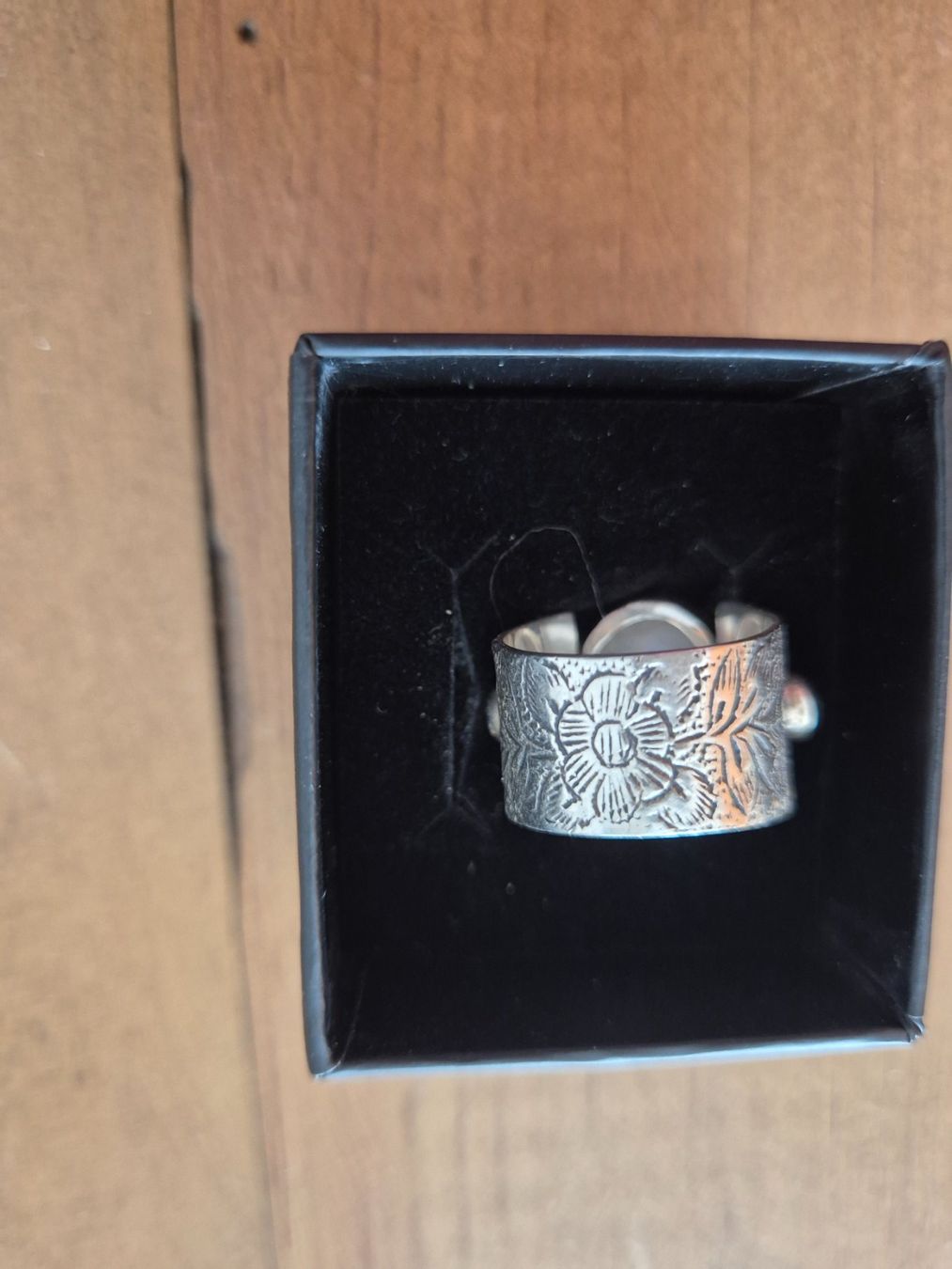Anelli: Bague large en argent avec pierre de lune – Nuovo (secondo la descrizione) da uvrier venduto da lau_r7w6 1
