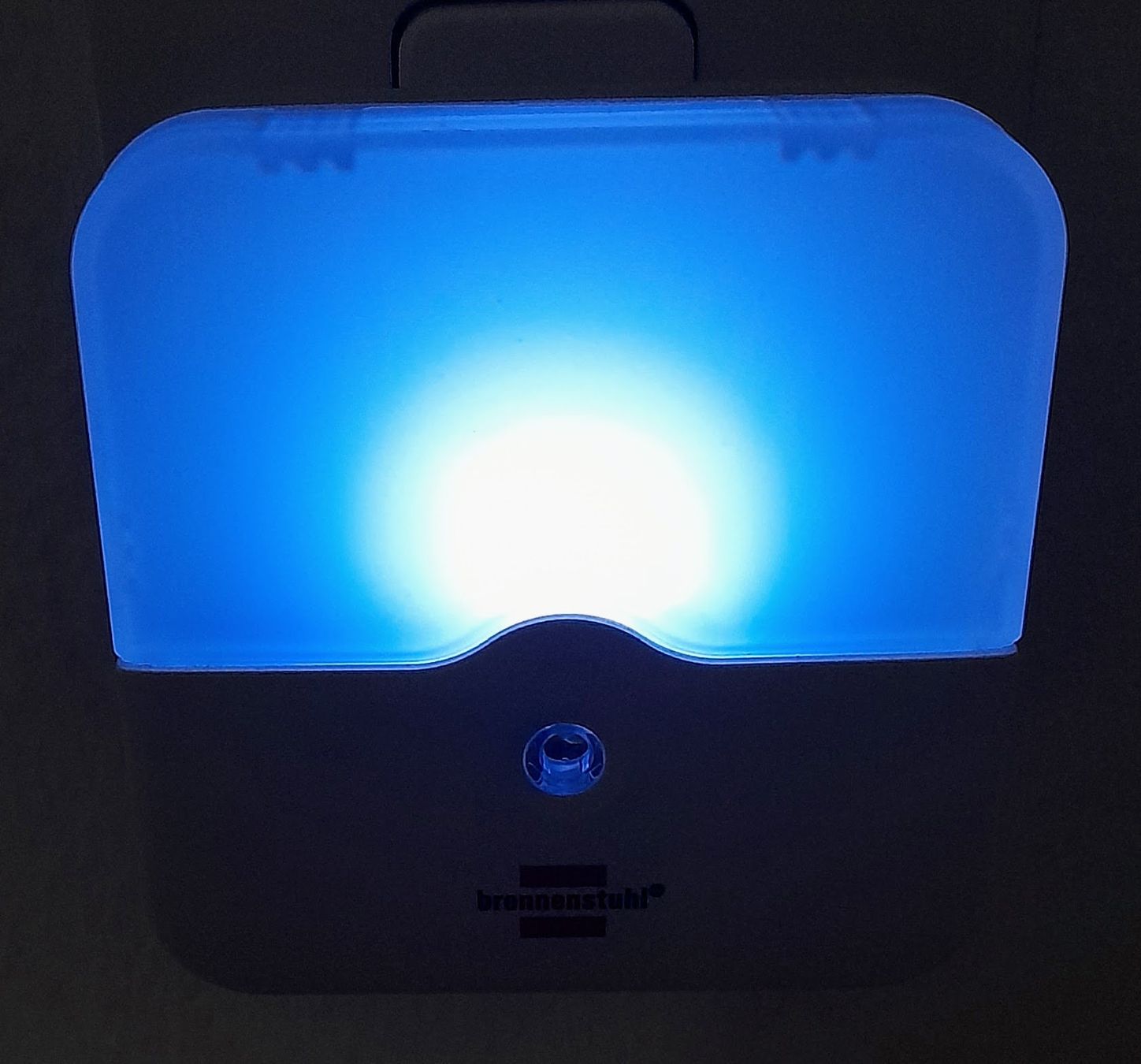 Lampen: LED Nachtlicht Orientierungslicht mit Dämmerungssensor – Neu (gemäss Beschreibung) aus Zürich von Zurich 2