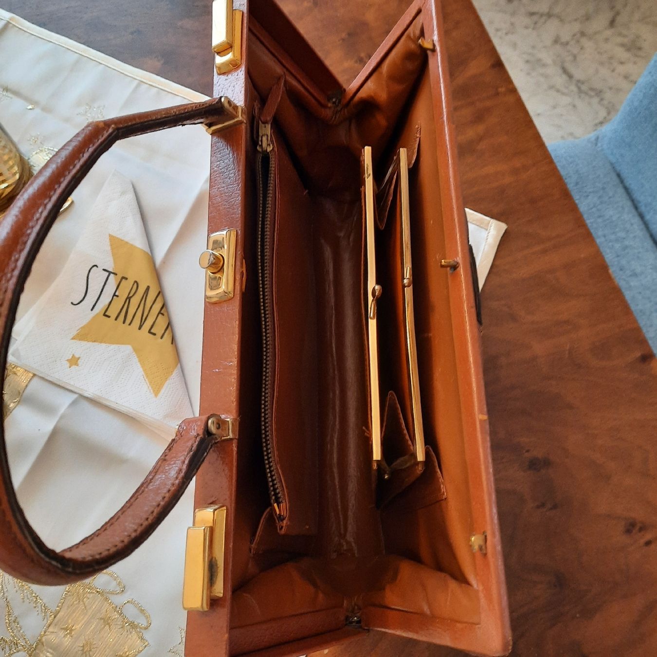 Borse da donna: SCHÖNE VINTAGE LEDERTASCHE. – Usato da Hinwil venduto da Wuschi40 5