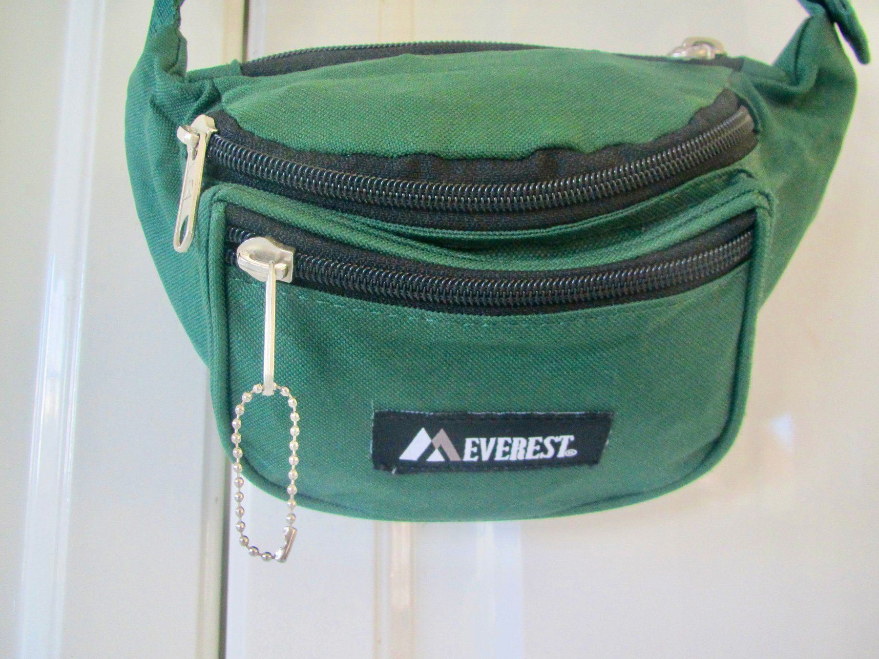 Sacs: SAC BANANE EVEREST – D'occasion à Murten par Selliot 3