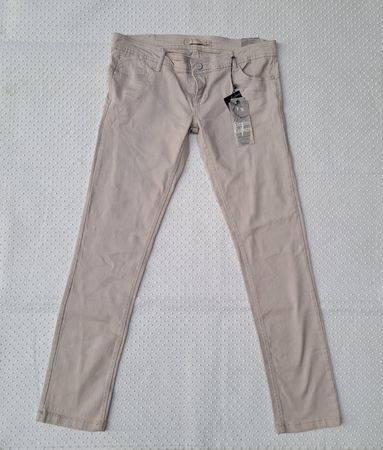 Damen Jeans Stradivarius Basic Denim Grösse 46